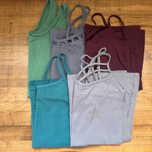 Torrid Camisole Tank Bundle Size 00 Layering Tanks Lot of 5